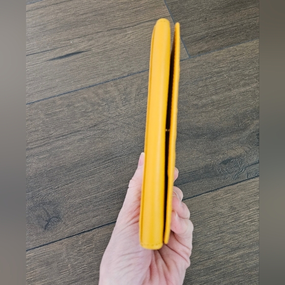 Vintage Yves Saint Laurent Yellow Folded Embossed Leather Wallet - MINT - Picture 5 of 15